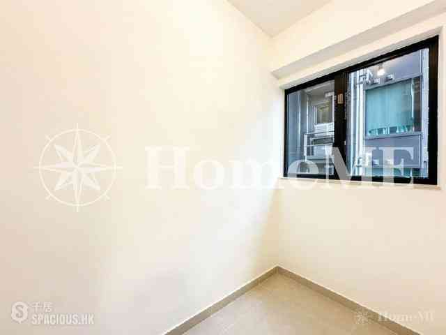 Mid Levels Central - 62B, Robinson Road 12