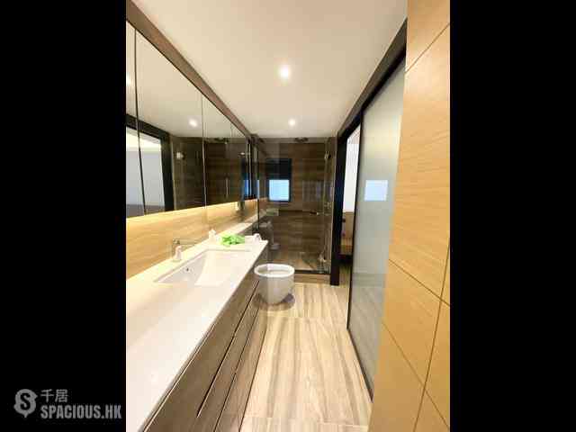 Wan Chai - 15, St. Francis Street 06