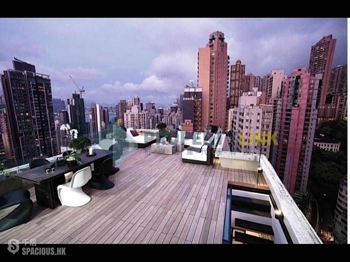 Sai Ying Pun - Wing Cheung Court 01