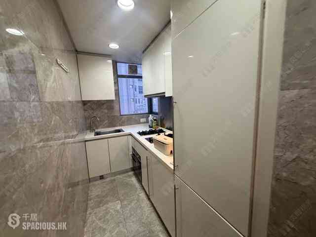 Sheung Wan - One Pacific Heights 08