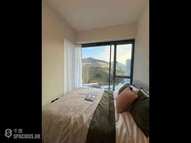 Siu Sai Wan - The Headland Residences Phase 1 Tower 3 06
