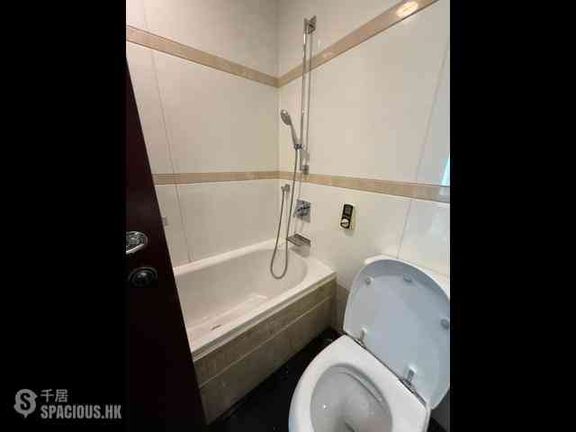 Tai Hang - The Legend Block 5 12