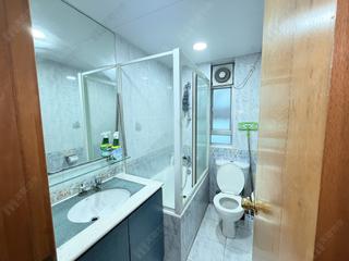 Causeway Bay - Lai Yuen Apartments 02