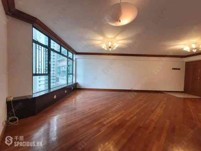 Mid Levels Central - Robinson Place 02