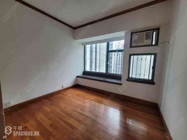 Mid Levels Central - Robinson Place 06