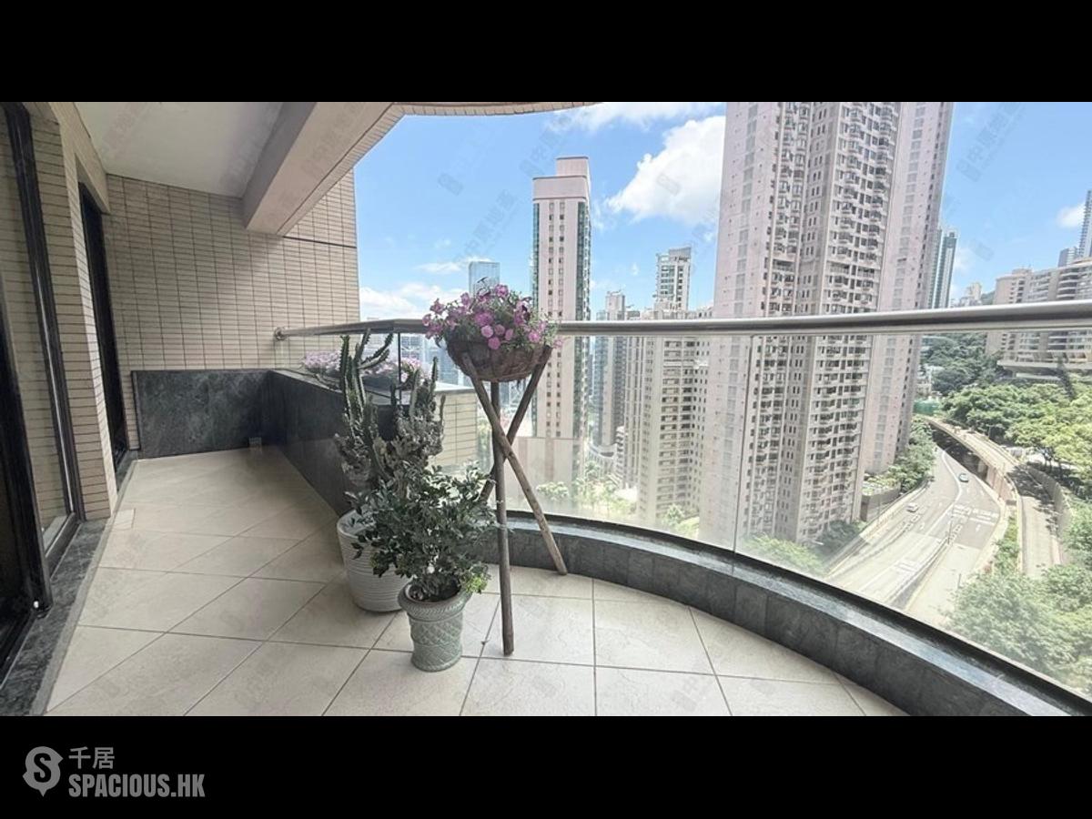 Mid Levels Central - Garden Terrace Block 3 01