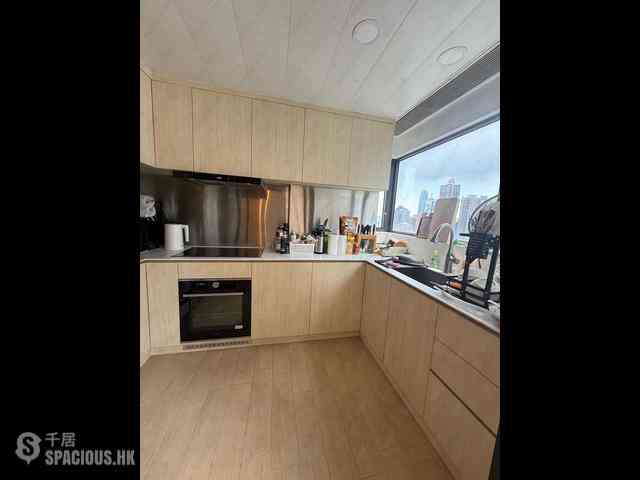 Sai Ying Pun - The Babington 08