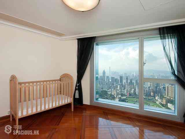 Stubbs Road - The Summit 11