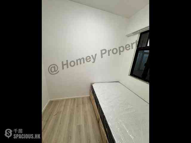 Causeway Bay - Hoi Deen Court 06