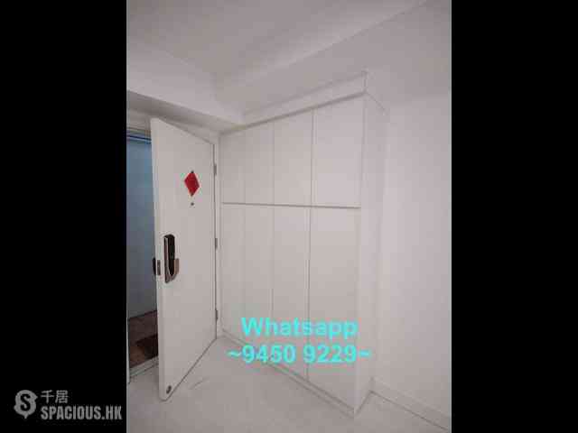 Sheung Wan - Yu Hing Mansion 09