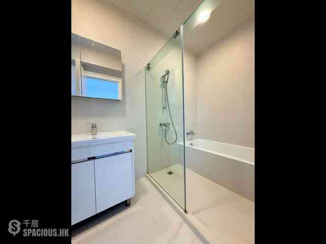 Mid Levels Central - Pearl Gardens 08
