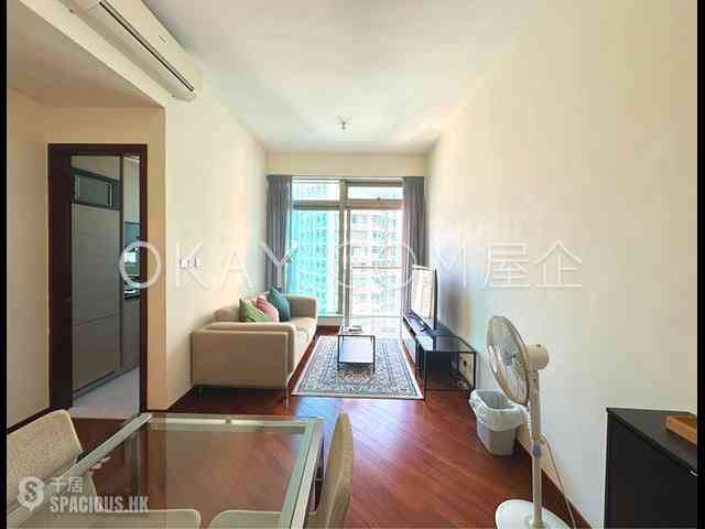 Wan Chai - The Avenue Phase 2 Block 2 02