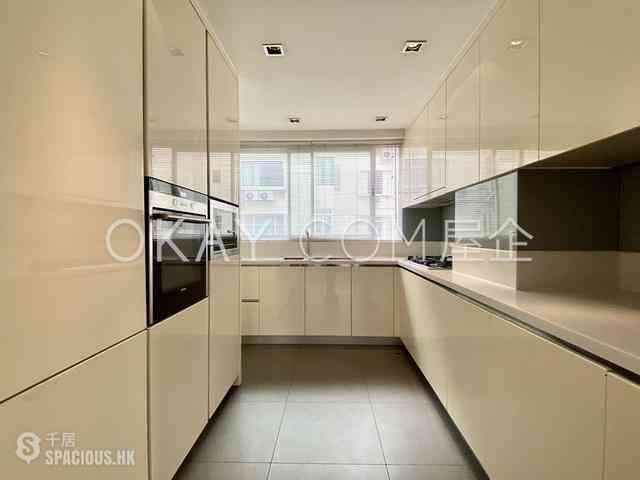 Mid Levels West - Wah Sen Court 04