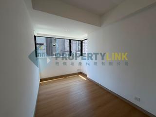 Mid Levels Central - 62B, Robinson Road 05