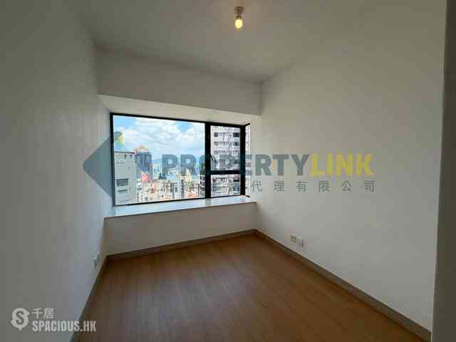 Mid Levels Central - 62B, Robinson Road 06