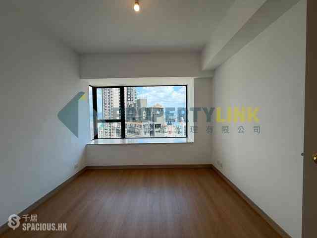 Mid Levels Central - 62B, Robinson Road 07