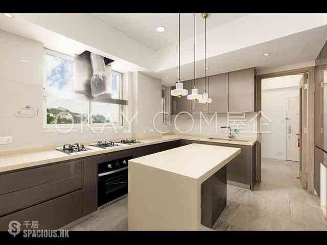 The Peak - Vivian Court 10