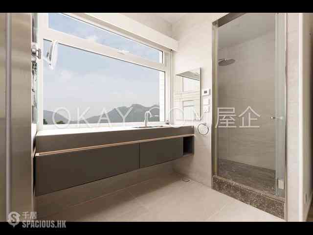 The Peak - Vivian Court 13