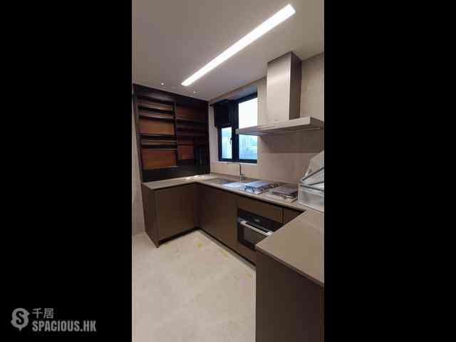Pok Fu Lam - Victoria Coast Block B 04