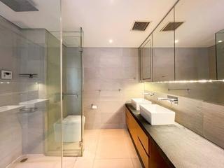 Pok Fu Lam - Aqua 33 07