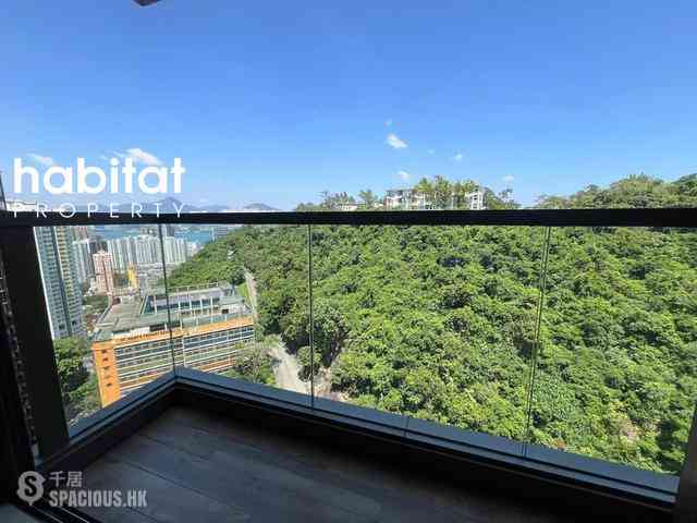 Shau Kei Wan - Island Garden 02