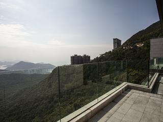 The Peak - 7-15 Mount Kellett Road 11