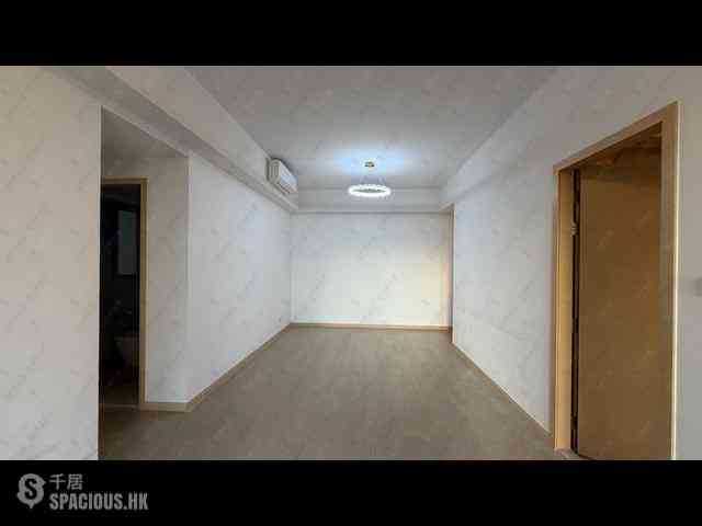 Wong Chuk Hang - The Southside Phase 2 La Marina Tower 2A 09
