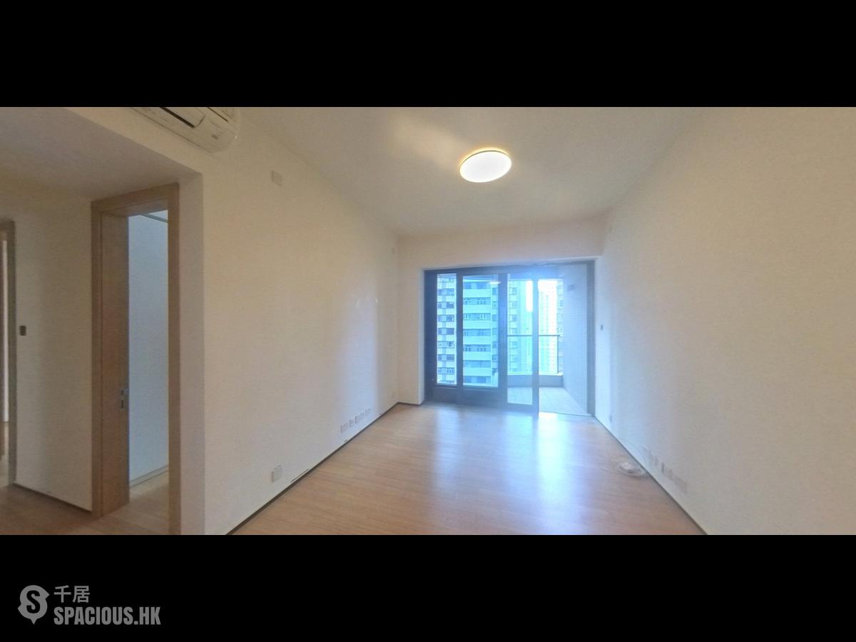 Mid Levels Central - Arezzo 01