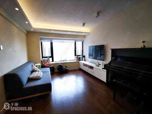 Mid Levels West - Fortune Gardens Block B 02