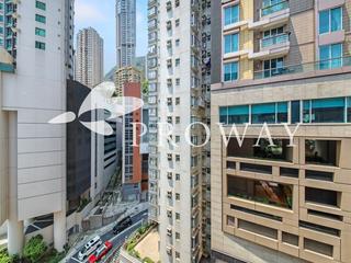 Mid Levels West - Bonanza Court 02