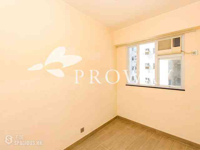 Mid Levels West - Bonanza Court 04