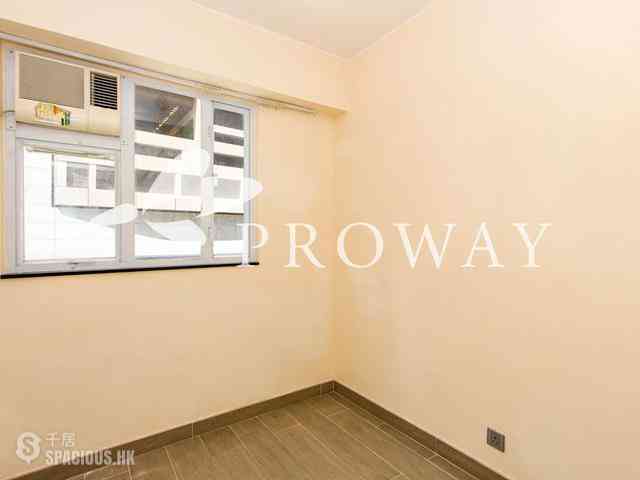 Mid Levels West - Bonanza Court 05