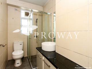 Mid Levels West - Bonanza Court 08