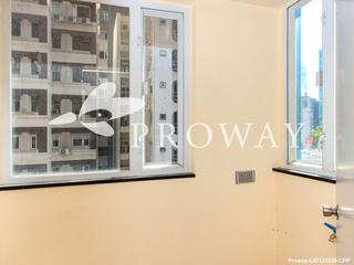 Mid Levels West - Bonanza Court 09
