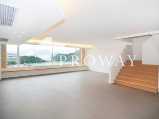 Chung Hom Kok - Pinewaver Villas 04
