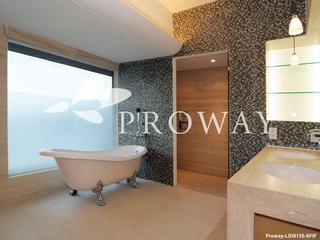 Chung Hom Kok - Pinewaver Villas 07