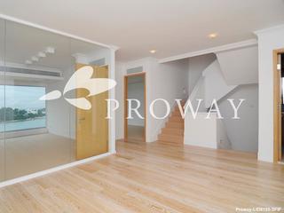 Chung Hom Kok - Pinewaver Villas 11