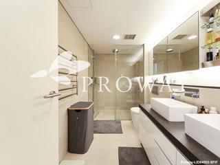 Pok Fu Lam - Aqua 33 07