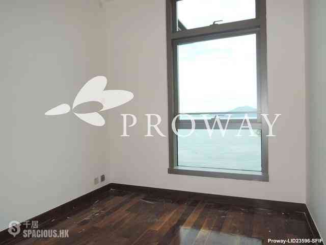 Repulse Bay - Grosvenor Place 10