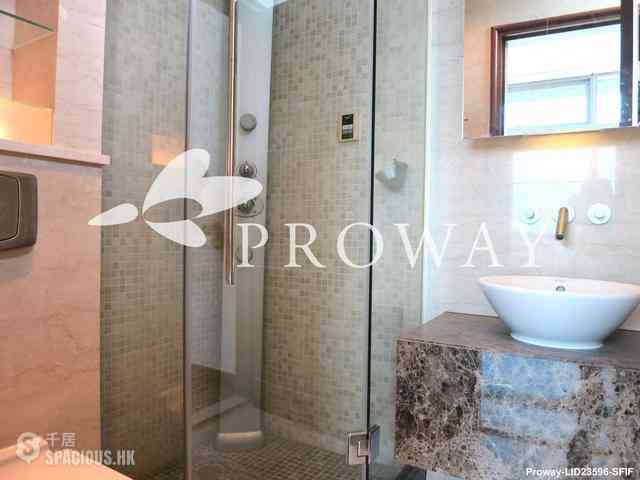 Repulse Bay - Grosvenor Place 12