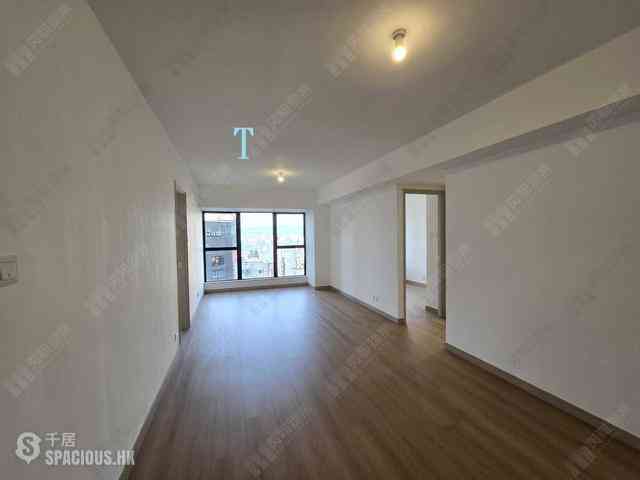 Mid Levels Central - 62B, Robinson Road 01