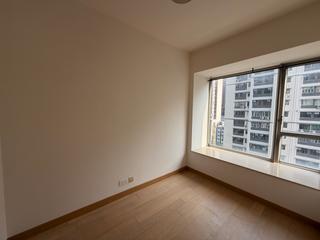 Sai Ying Pun - Island Crest 04