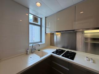 Sai Ying Pun - Island Crest 07