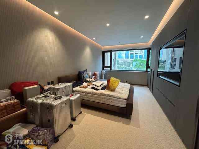 Mid Levels Central - Grenville House 09