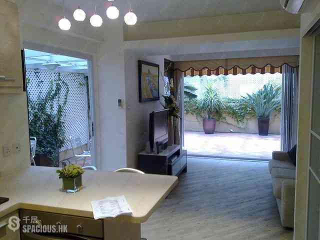 Soho - Sunrise House 05