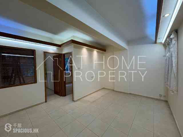 Kennedy Town - Sincere Western House 01