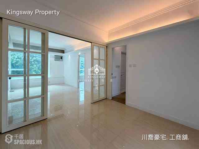Mid Levels Central - Hillsborough Court Block 2 06
