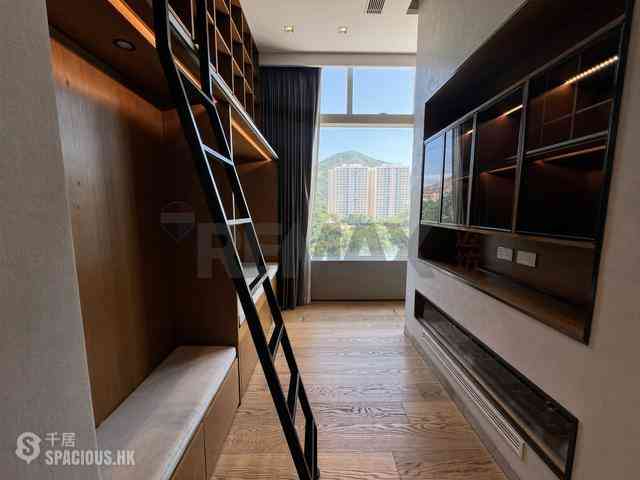 Tai Hang - The Legend 06