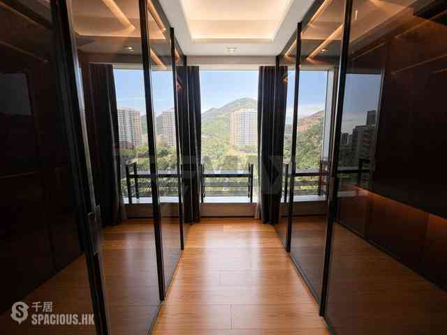 Tai Hang - The Legend 10