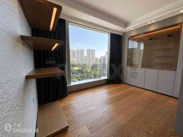 Tai Hang - The Legend 13